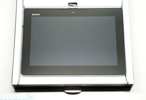 "Đập hộp" Sony Xperia Tablet S