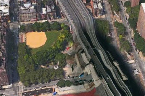 Lý do Apple từ bỏ bản đồ Google Maps