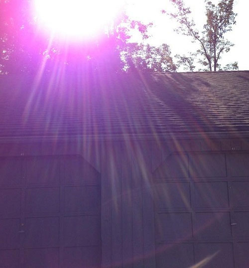 iPhone 5 dính thêm lỗi chụp ảnh có ánh tím