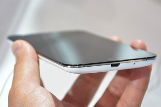 Meizu MX3 giúp người sử dụng không cần quan tâm tới khe cắm thẻ nhớ mở rộng Điện thoại Meizu MX3 ra mắt với bộ nhớ trong 128 GB