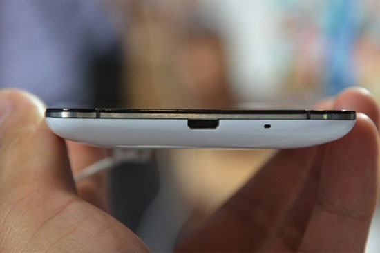 Meizu MX3 nặng 143 gram Điện thoại Meizu MX3 ra mắt với bộ nhớ trong 128 GB