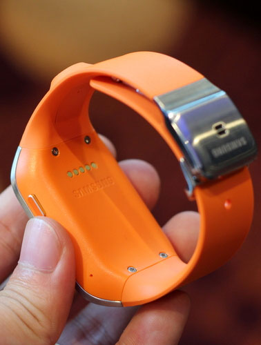 Samsung giới thiệu đồng hồ thông minh Galaxy Gear