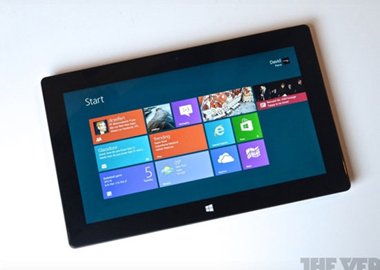 Microsoft sắp tung ra Surface Pro thế hệ 2. Surface Pro thế hệ 2 có chân đế linh hoạt hơn