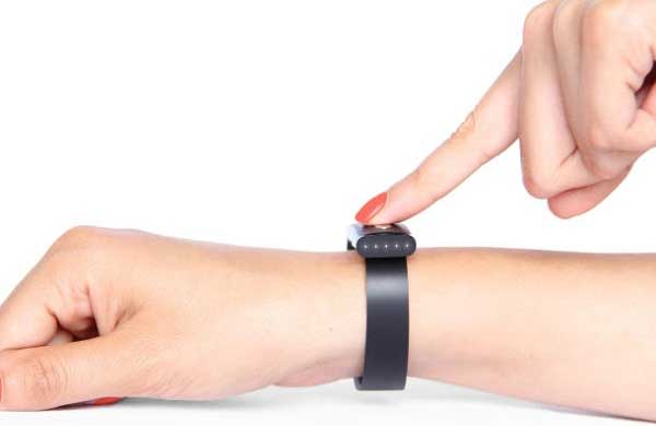 Vòng tay Nymi Cảm biến vân tay là gì? Nó mang lại tác dụng gì trên iPhone 5S