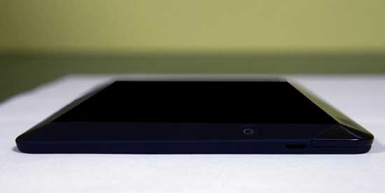 Phím nguồn ở cạnh bên. Kindle Fire HD màn hình nét hơn iPad Retina lộ diện