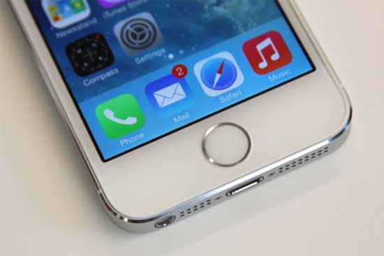 Apple khẳng định không lưu vân tay trên iPhone 5S