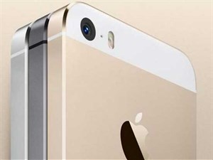 iPhone 5S gần "cháy hàng" tại Trung Quốc