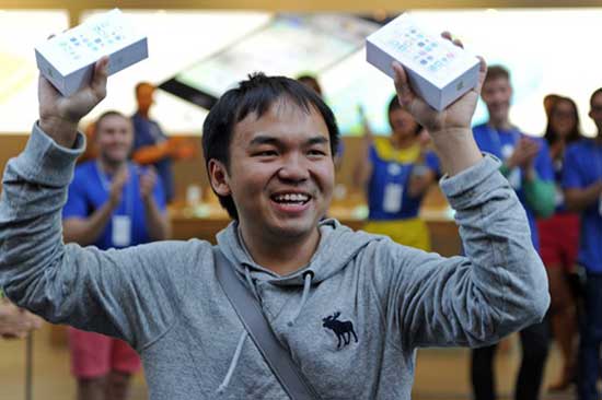 iPhone 5S, iPhone 5C sẽ lập kỷ lục về doanh số?