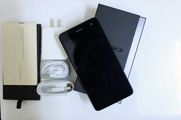 OPPO Find Mirror màu đen OPPO Find Mirror có thêm phiên bản màu đen