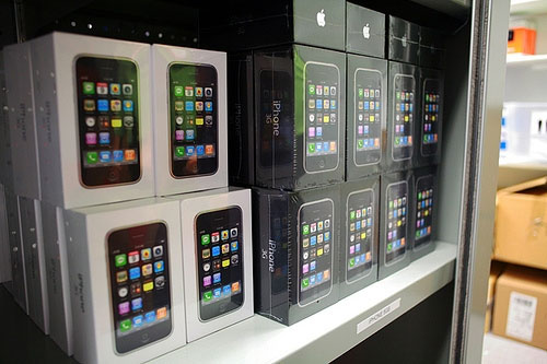 iPhone hàng "xách tay" bắt đầu được bảo hành chính thức ở Việt Nam