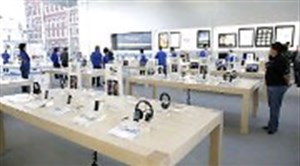 Video: Trộm đồ trong Apple Store.. thật dễ dàng?