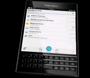 Blackberry giới thiệu video câu chuyện thiết kế Passport