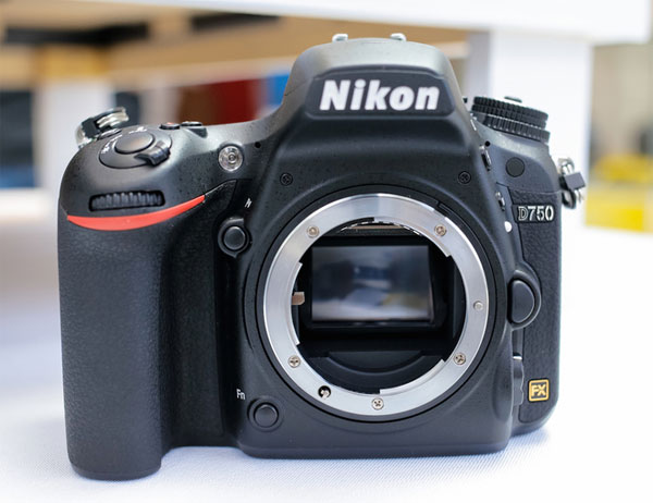 Nikon D750 về Việt Nam giá 55 triệu đồng Nikon D750 về Việt Nam giá 55 triệu đồng