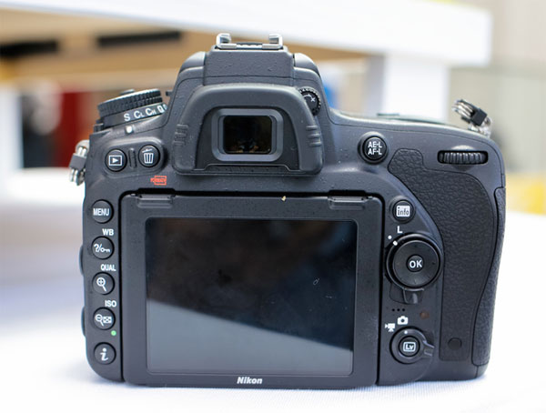 Nikon D750 về Việt Nam giá 55 triệu đồng Nikon D750 về Việt Nam giá 55 triệu đồng