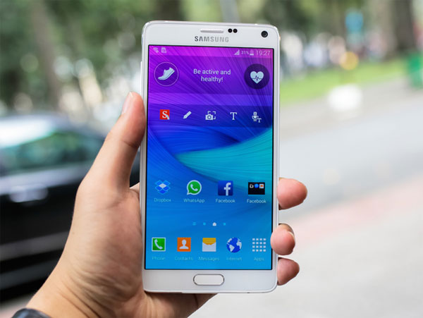 Samsung Galaxy Note 4 về Việt Nam