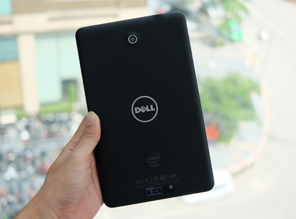 Mở hộp máy tính bảng 8 inch có 3G giá 5,5 triệu đồng Mở hộp máy tính bảng 8 inch có 3G giá 5,5 triệu đồng