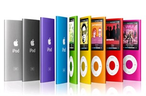 iPod Nano đối đầu Microsoft Zune