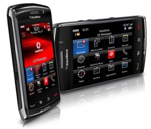 'Đập hộp' BlackBerry Storm 2