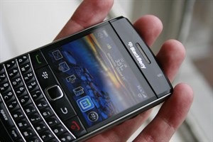 Cận cảnh BlackBerry Bold 9700