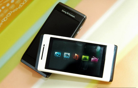 Aino được bán ở mức hơn 11 triệu đồng. Ảnh: Eprice.