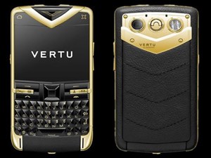 Vertu giới thiệu dế Constellation Quest “phiên bản vàng”