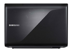 Laptop siêu mỏng của Samsung giá từ 14 triệu đồng 