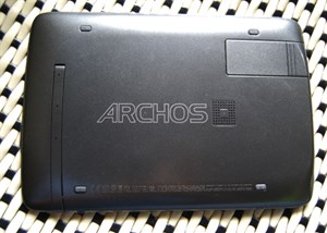 Archos 80 G9 dùng chip lõi kép về VN