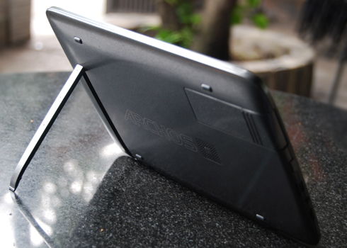 Archos 80 G9 dùng chip lõi kép về VN