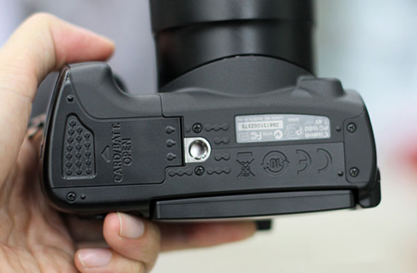 Canon SX40 HS dùng chip Digic V về VN