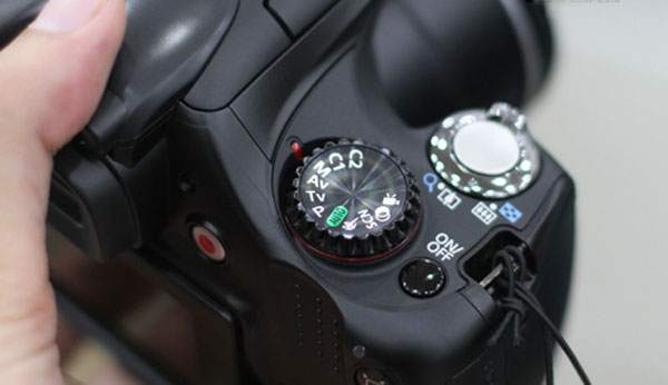 Canon SX40 HS dùng chip Digic V về VN