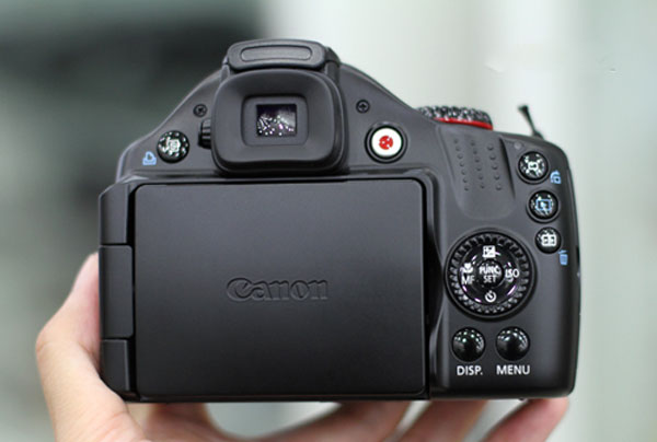 Canon SX40 HS dùng chip Digic V về VN