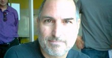 Khoảnh khắc hài hước hiếm có của Steve Jobs