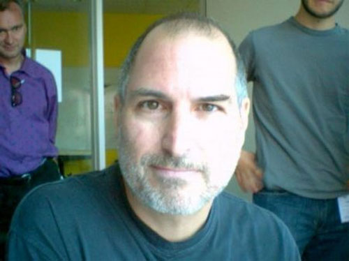 Khoảnh khắc hài hước hiếm có của Steve Jobs