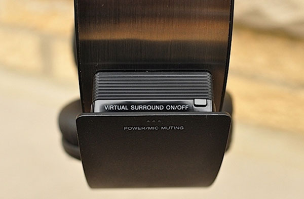 'Đập hộp' tai nghe không dây 7.1 PlayStation 3