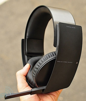 'Đập hộp' tai nghe không dây 7.1 PlayStation 3