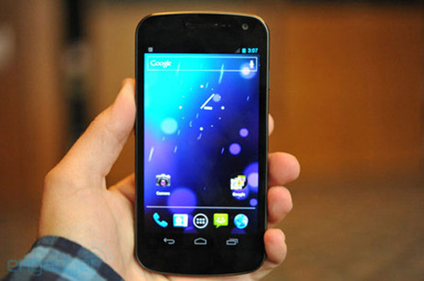 Galaxy Nexus và Android 4.0 có gì hay?