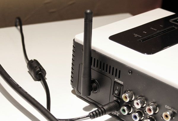 Android Box hỗ trợ hát karaoke và lướt web