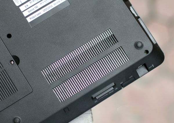 Đánh giá Sony Vaio F