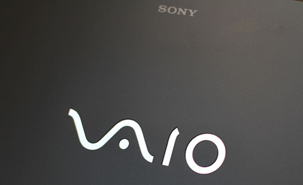 Đánh giá Sony Vaio F