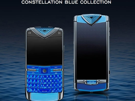 Vertu ra mắt bộ đôi "dế" siêu sang lấp lánh