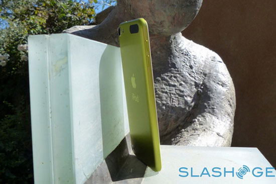 'Mở hộp' iPod Touch màn hình 4 inch giống iPhone 5