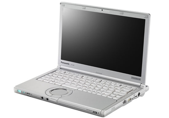 Panasonic ra laptop chịu được áp lực tới 100 kg