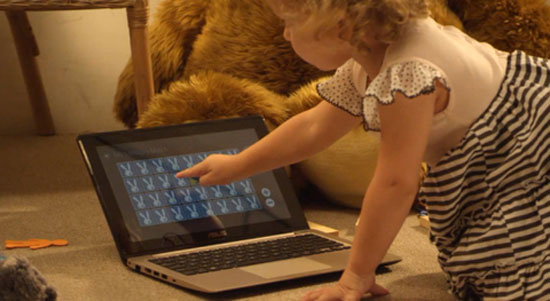 Laptop Windows 8 hai màn hình của Asus