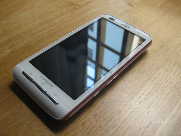 Smartphone 5 inch ồ ạt trình làng