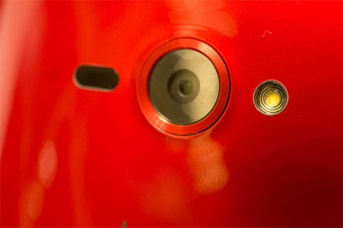 HTC J Butterfly màn hình Full HD 5 inch trình làng