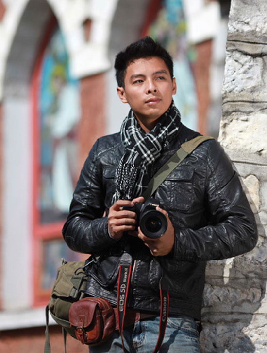 Giá 5D Mark II xách tay trên đà giảm