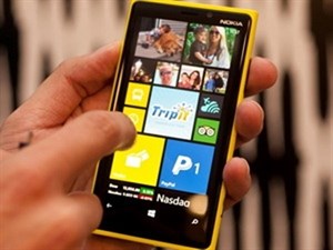 Lumia 920 tấn công các đối thủ bằng chiến lược giá