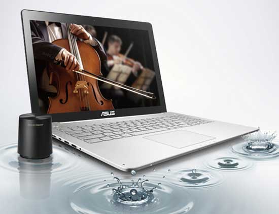 Laptop giải trí cao cấp đầu tiên trang bị 4 loa ngoài 