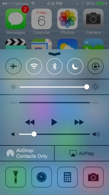 Control Center Vô hiệu Control Center tại màn hình Lock Screen của iOS 7