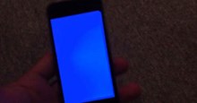 iPhone 5S dính lỗi màn hình xanh chết chóc